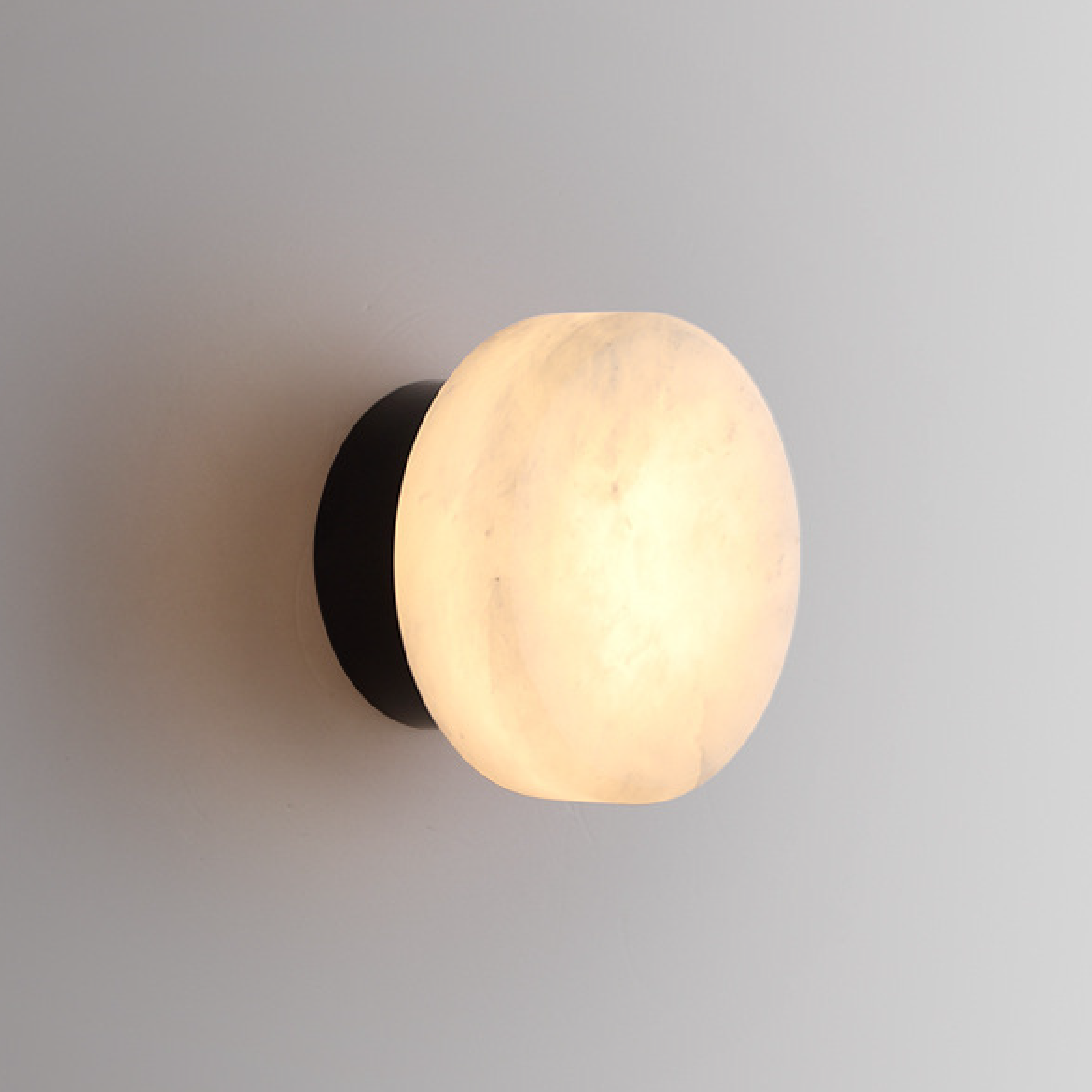 Artisanova Premium Marble Wall Sconce With Polished Metal Frame