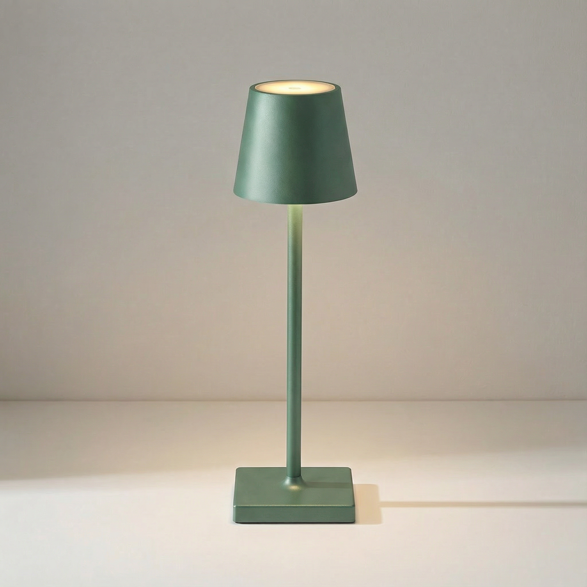 Portable Modern Aluminum Rechargeable Touch Dimmable LED Table Lamp