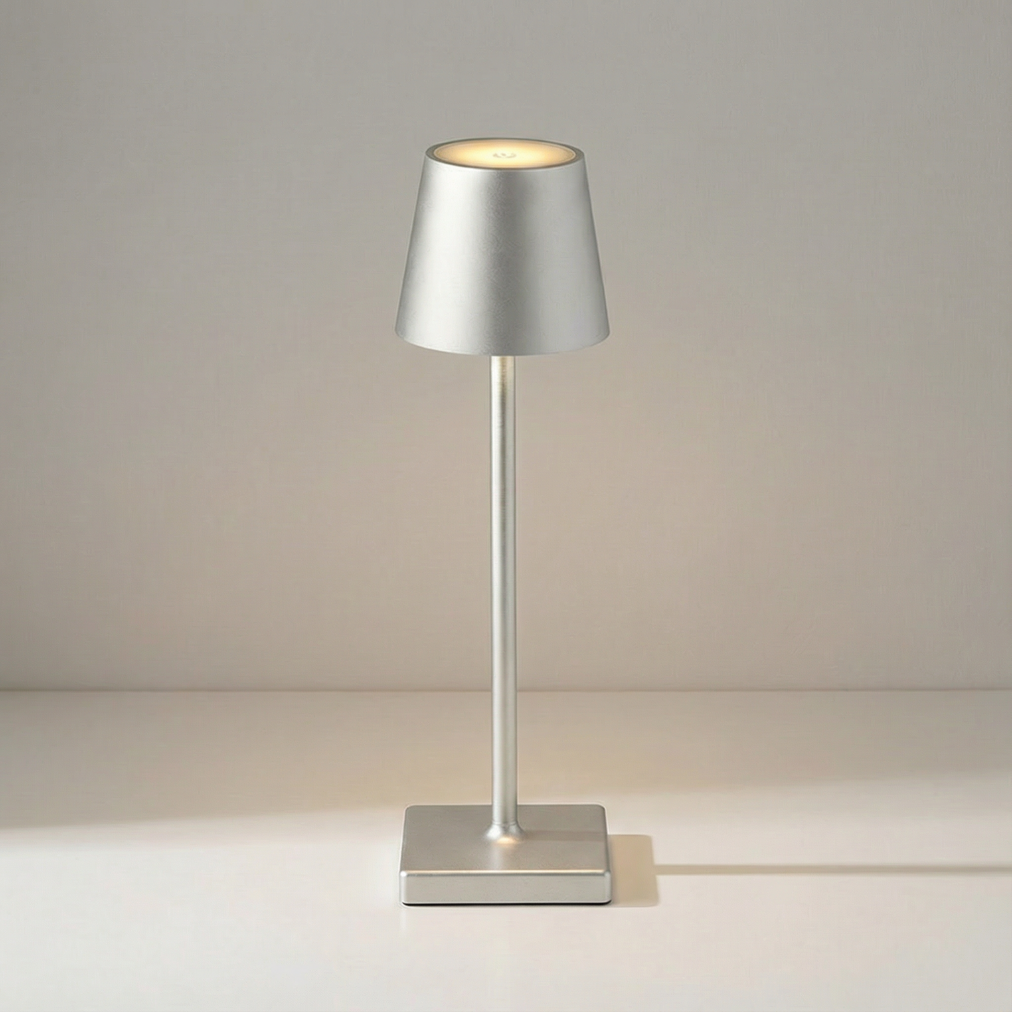 Portable Modern Aluminum Rechargeable Touch Dimmable LED Table Lamp