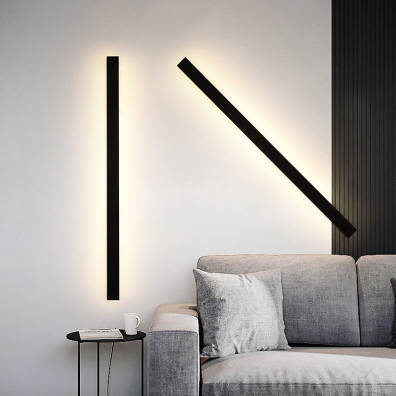 Architectural Black Vertical LED Wall Light For Indoor And Outdoor