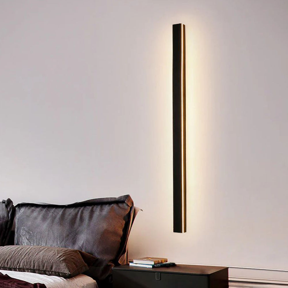 Architectural Black Vertical LED Wall Light For Indoor And Outdoor