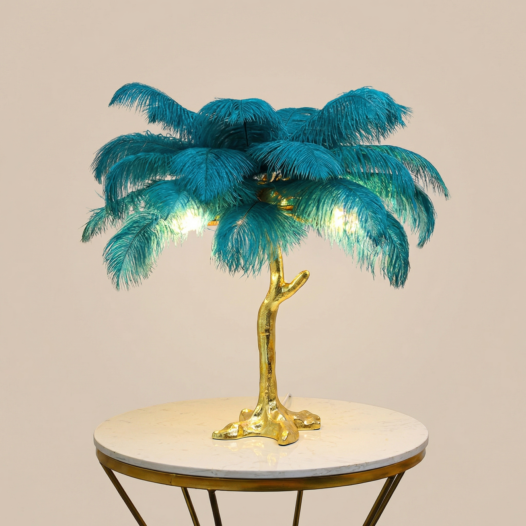 Nordic Artificial Ostrich Feather Table Lamp With Resin Base Bedroom Decor