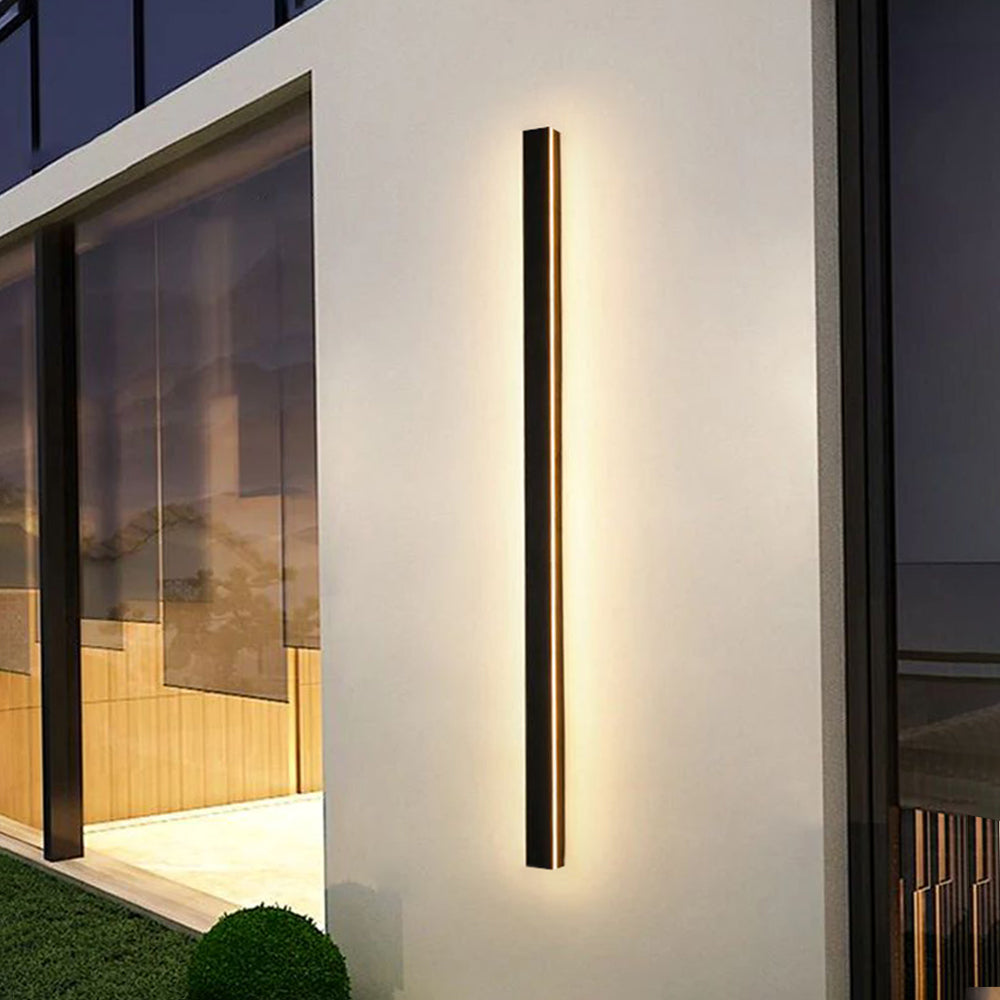Architectural Black Vertical LED Wall Light For Indoor And Outdoor