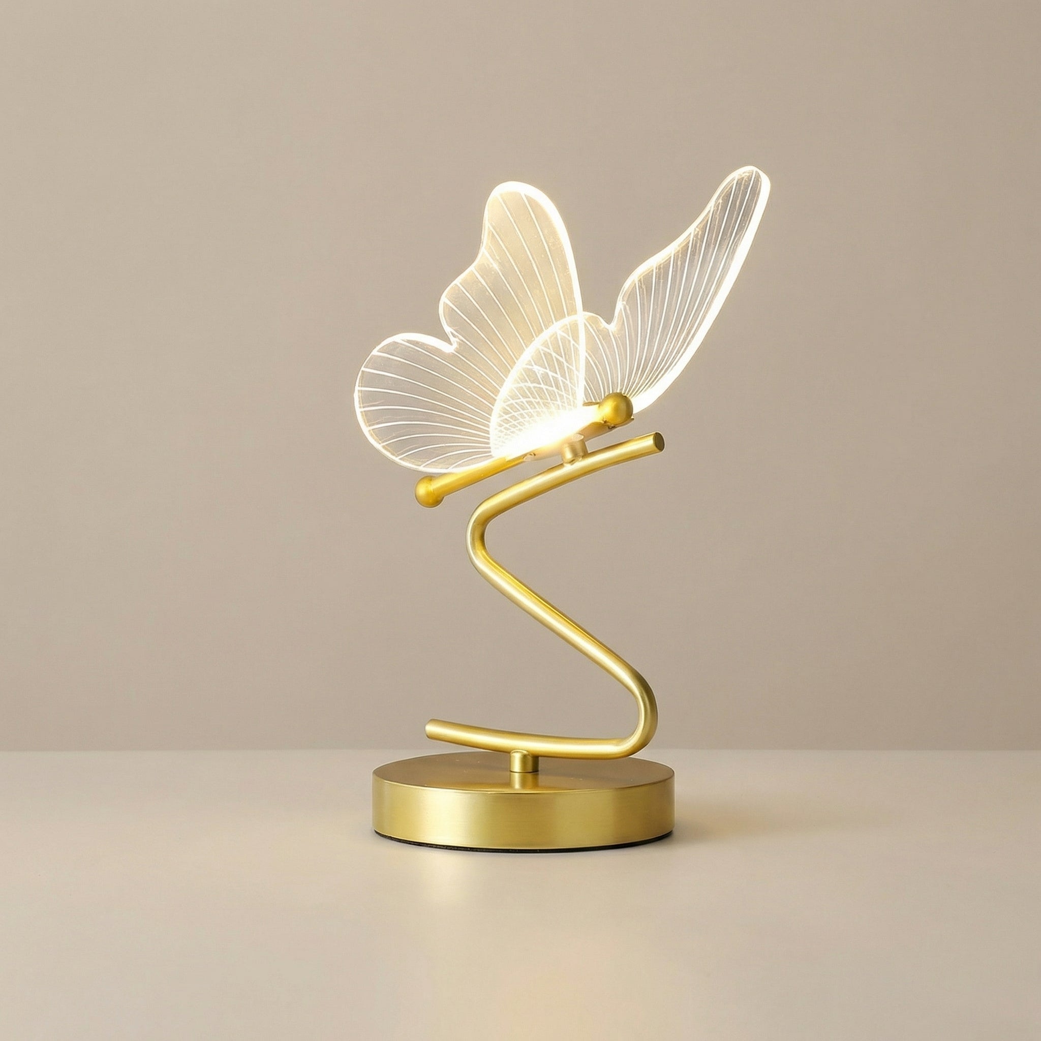 Modern Nordic Butterfly Pendant Light Sculptural Metal Chandelier For Bedroom