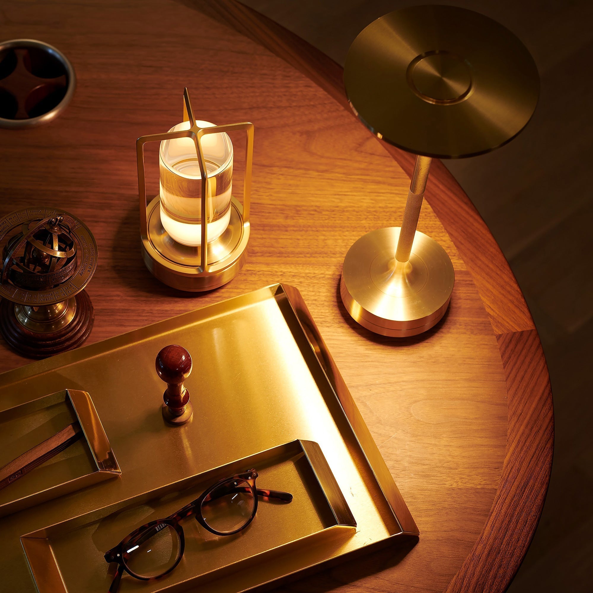 Aethera Modern Wireless Lantern Desk Lamp Crystal Core